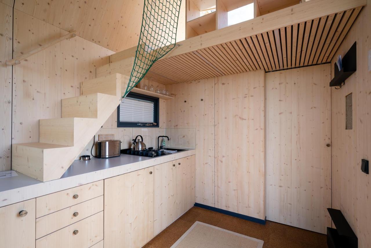 Tiny House Pioneer 18 Zur Meerseite - Green Tiny Village Harlesiel カロリーネンジール エクステリア 写真